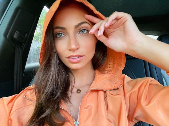 INSTA BABE OF THE DAY – ANNA LOUISE 313