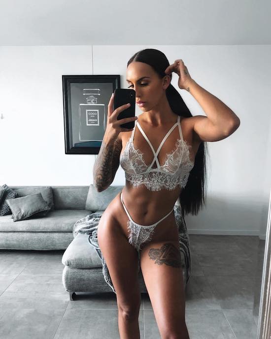 INSTA BABE OF THE DAY – AMIE FITNESS 9