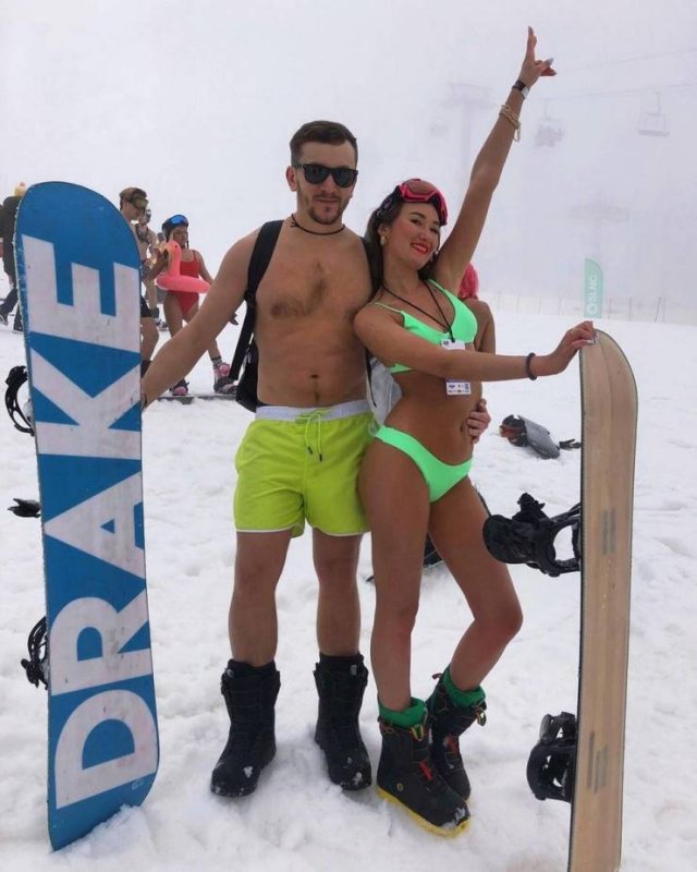 People In Sochi, Russia Are Skiing In Underwear 128