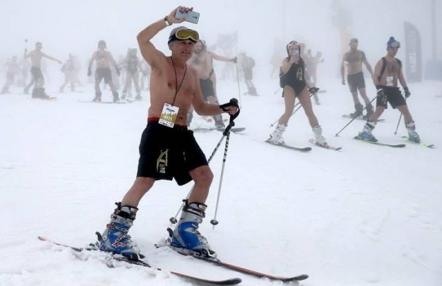 People In Sochi, Russia Are Skiing In Underwear 23