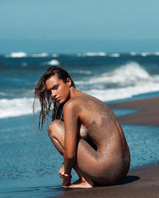 INSTA BABE OF THE DAY – CASEY JAMES 36