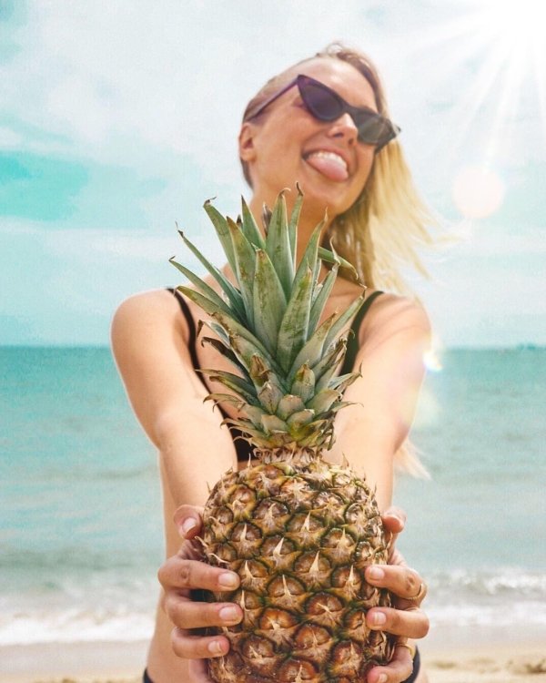 Many Sexy girls and pineapples are a tasty combination (49 Photos) 234