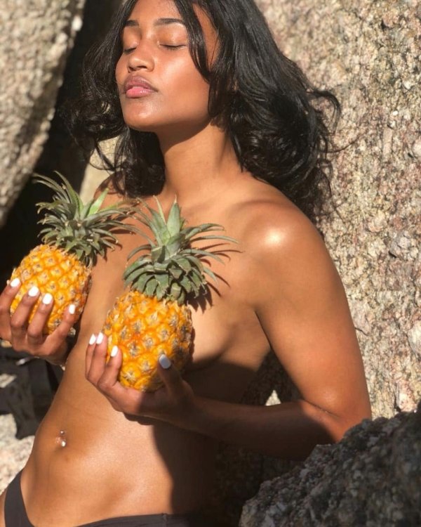 Many Sexy girls and pineapples are a tasty combination (49 Photos) 33