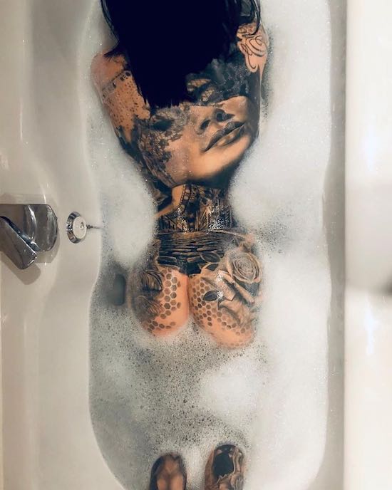 INSTA BABE OF THE DAY – TATTOOED HOTTIE BEE PHILLIPS 7