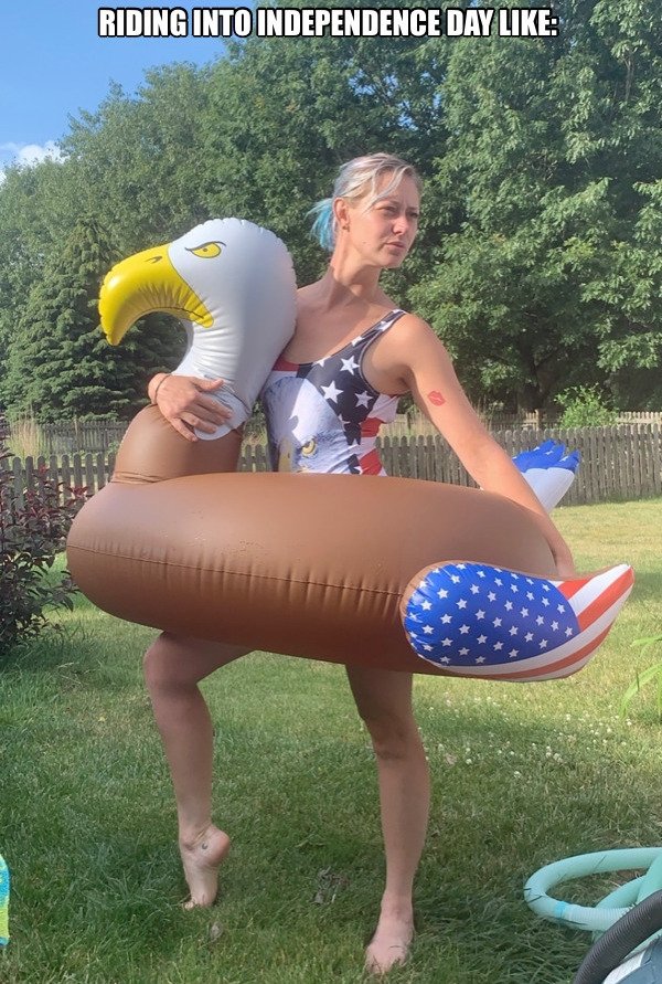 You Patriotic Girls are letting FREEDOM ring (25 photos) 52