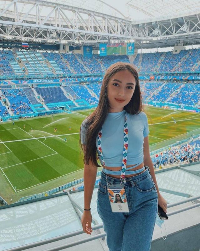 The Hottest ‘EURO 2020’ Girls 24