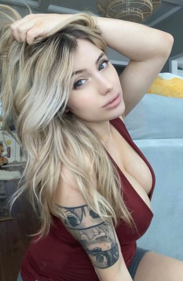Your Tattooed beauties are like sexy paintings brought to life and my money (37 Photos) 92