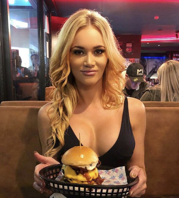 Bless Up With Beers, Babes, because Burgers (47 Photos) 45