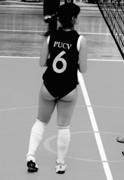 40 Photos Show Why Men Love Women’s Volleyball 113