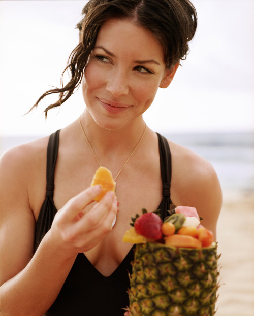 hqcelebritiescom:Evangeline Lilly 2045 High Quality Pictures2045... 7