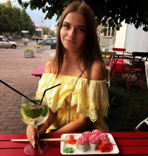 30 Beautiful And Sexy Girls From Mother Russia 11