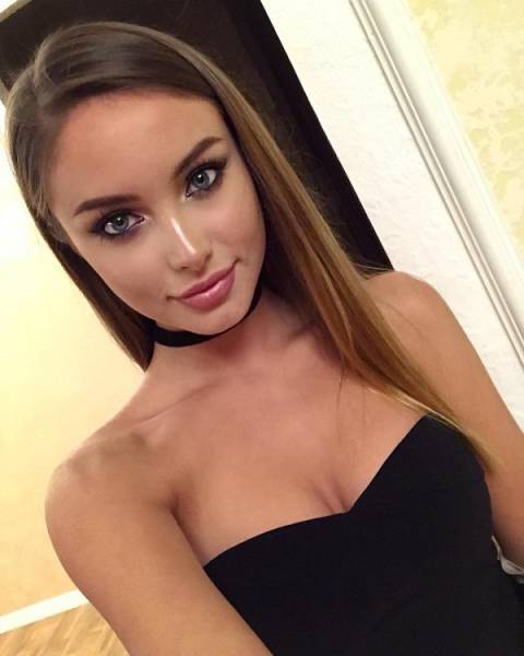 30 Beautiful And Sexy Girls From Mother Russia 10