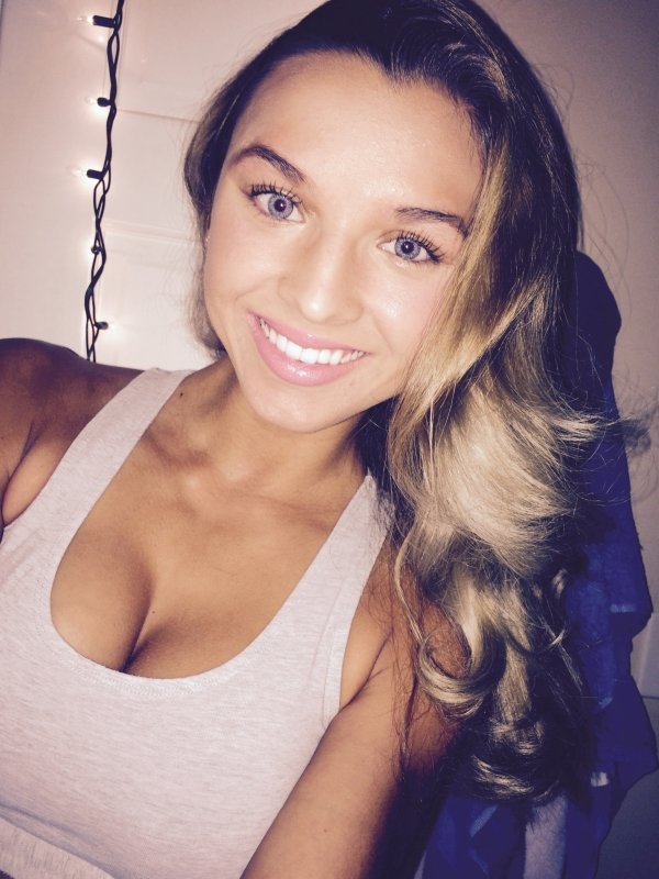If you believe in beautiful ladies, they will come… ~ for real this time! (26 Photos) 41