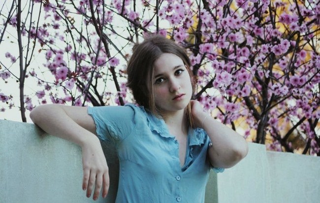 Hot Alice Englert Shows the Sexy Side of Hipsters (42 Photos) 3
