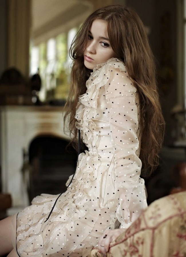 Hot Alice Englert Shows the Sexy Side of Hipsters (42 Photos) 22