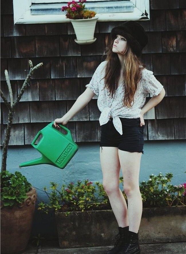 Hot Alice Englert Shows the Sexy Side of Hipsters (42 Photos) 79
