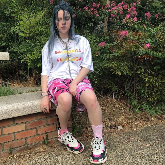Hot Billie Eilish is Bad in All the Right Ways (31 Photos) 57