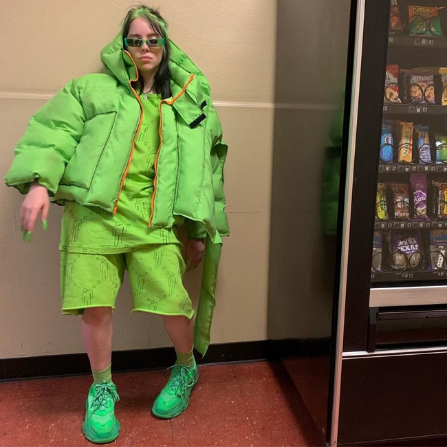 Hot Billie Eilish is Bad in All the Right Ways (31 Photos) 14