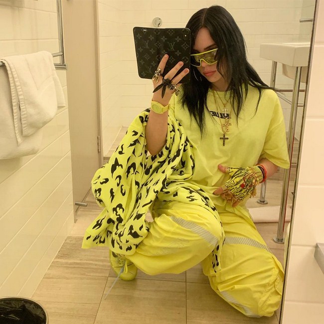 Hot Billie Eilish is Bad in All the Right Ways (31 Photos) 68
