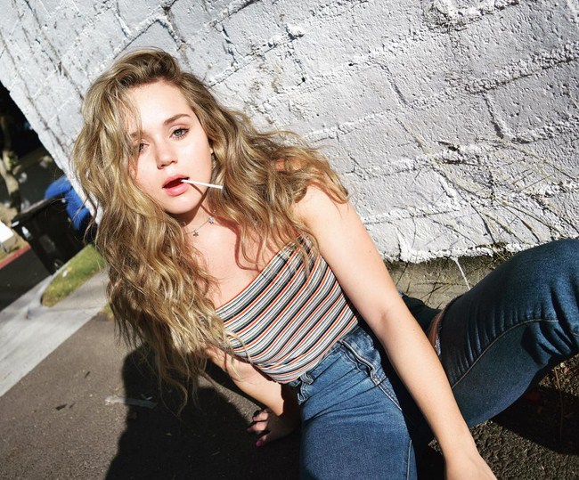 Hot Brec Bassinger Wants Your Attention (44 Photos) 36