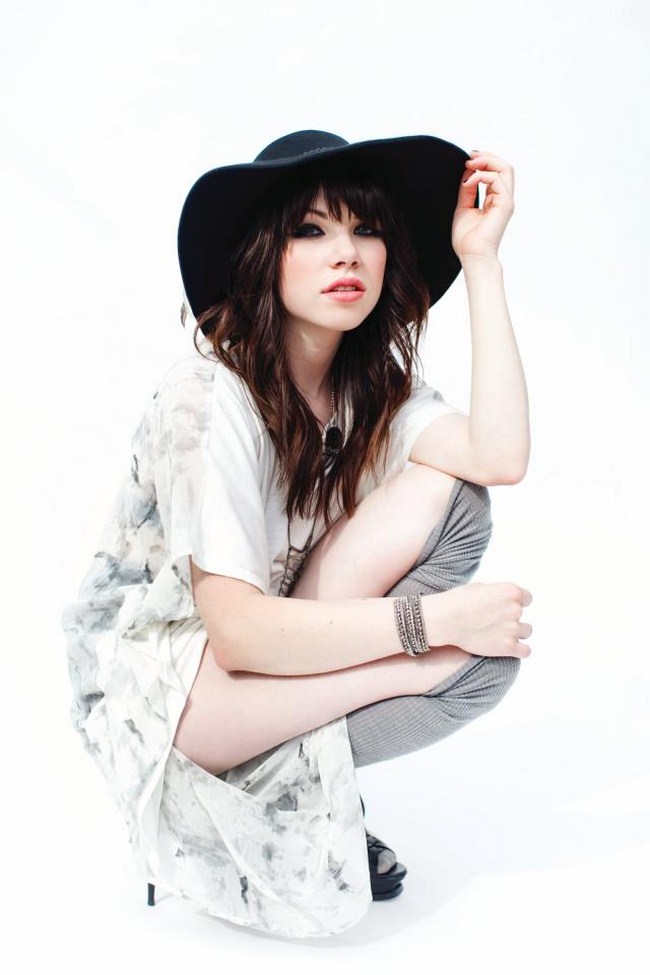 Sexy Carly Rae Jepson Can Have My Number Anytime (48 Photos) 14