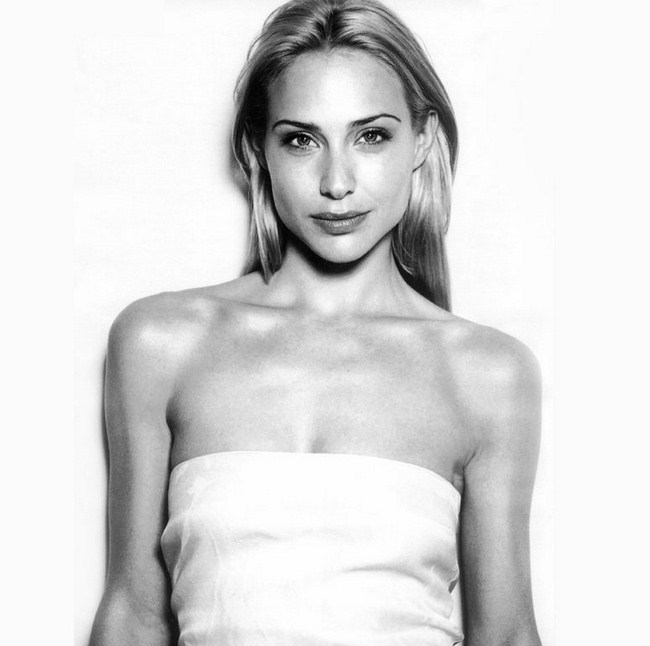 Hot Claire Forlani is Dreamy (42 Photos) 75