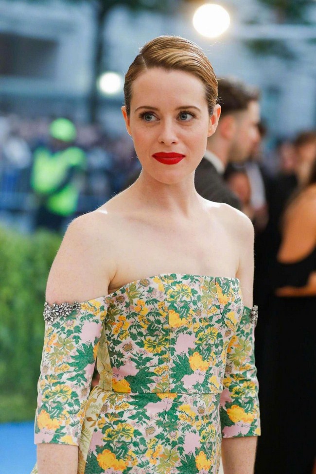 Sexy Claire Foy is a Pretty Lady (44 Photos) 30
