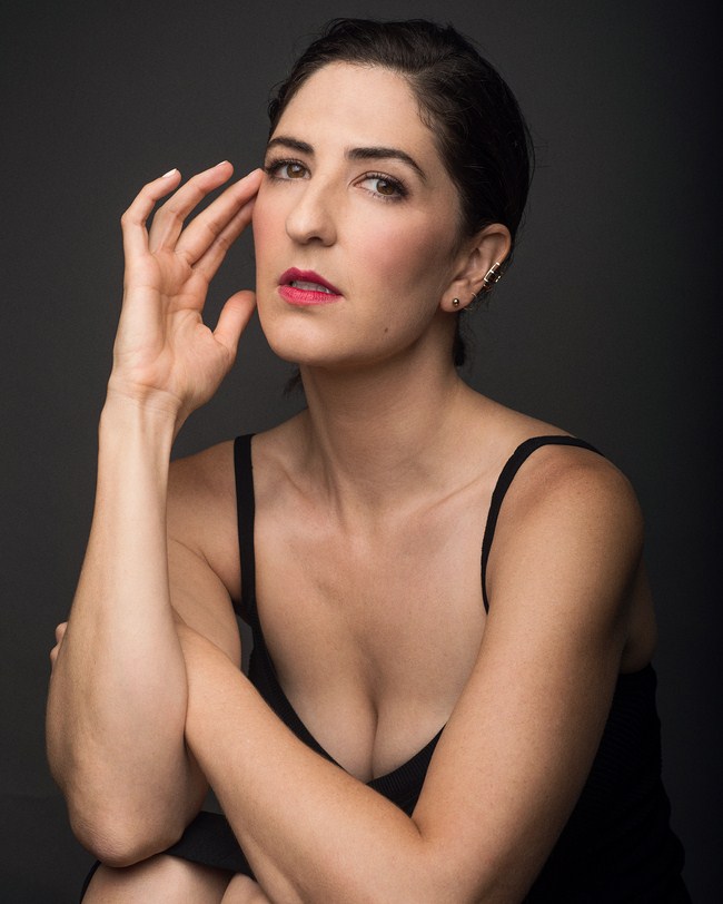 Sexy D’Arcy Carden Makes Me Want to Get to the Good Place (47 Photos) 8
