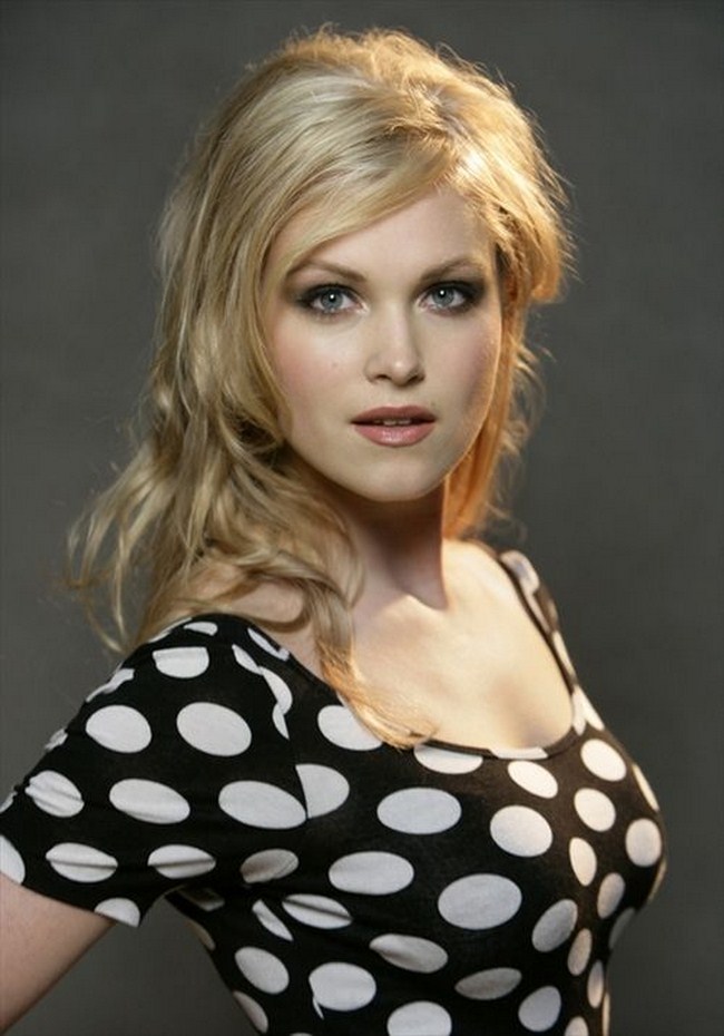 Hot Eliza Taylor is a Blonde Bomshell (48 Photos) 59