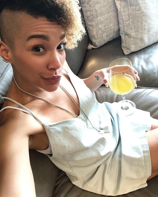 Sexy Emmy Raver-Lampman is Dreamy (45 Photos) 38