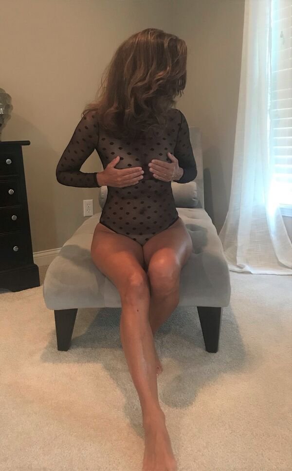 The Hottest Women In Lace And Fishnet 4