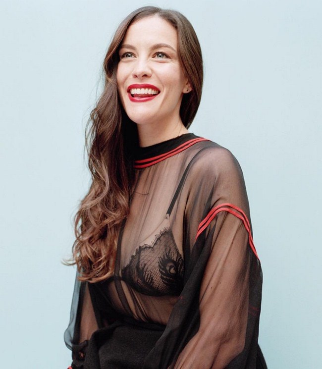 Sexy Liv Tyler’s Still Got It (46 Photos) 37