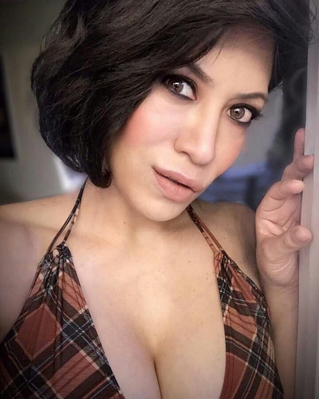 Sexy Melina Perez is Muy Caliente (41 Photos) 219