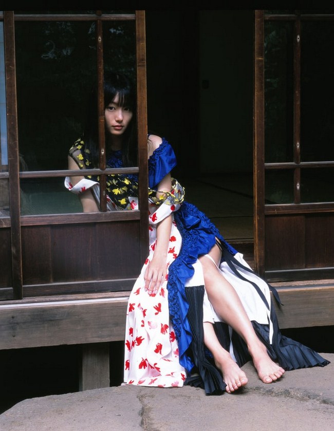 Hot Shiori Kutsuna is a Cutie (43 Photos) 27