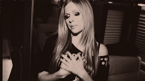 Hot Avril Lavigne is a Rebellious Beauty (46 Photos) 66