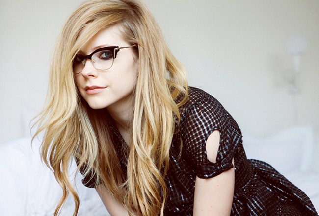 Hot Avril Lavigne is a Rebellious Beauty (46 Photos) 86