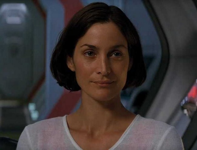 Sexy Carrie-Anne Moss is Hot in Every Reality (43 Photos) 40
