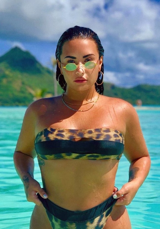 Hot Demi Lovato is Perfection (46 Photos) 54