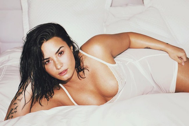 Hot Demi Lovato is Perfection (46 Photos) 153