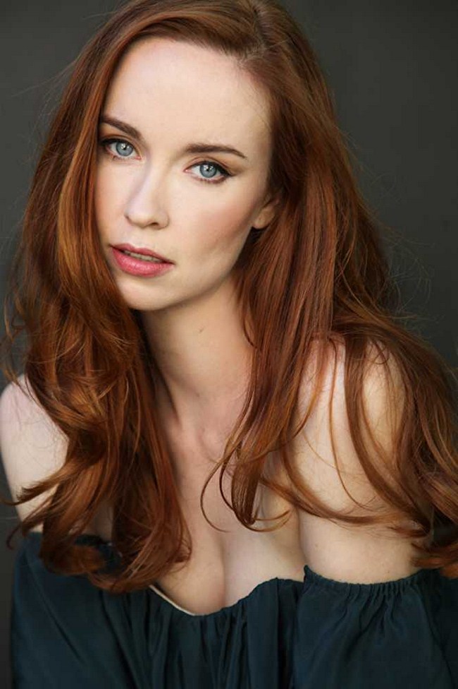 Hot Elyse Levesque is Canada’s Best Export (41 Photos) 30