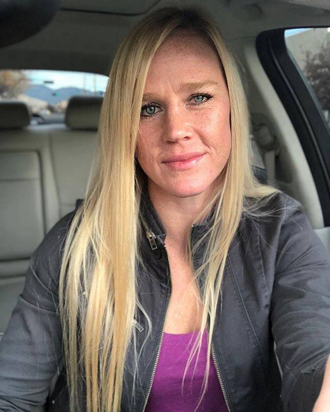 Sexy Holly Holm is a Beautiful Badass (42 Photos) 48