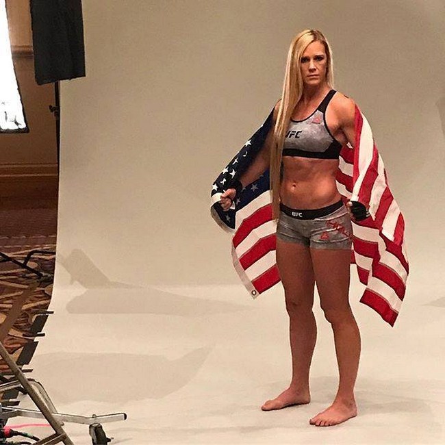 Sexy Holly Holm is a Beautiful Badass (42 Photos) 14