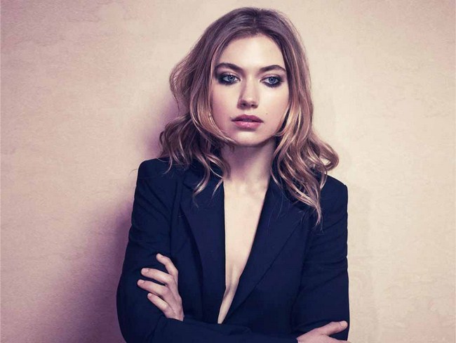 Sexy Imogen Poots is a Cutie (50 Photos) 76