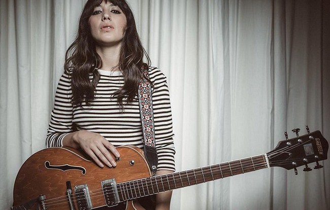 Sexy Michelle Branch is Awesome (40 Photos) 33