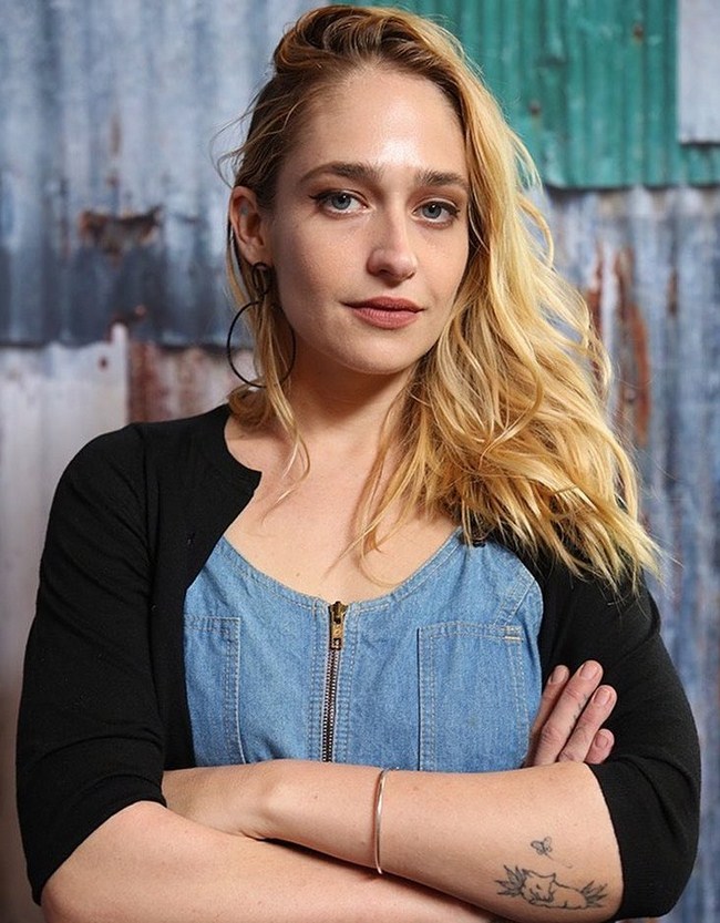 Jemima Kirke sexiest pictures from her hottest photo shoots. (13)