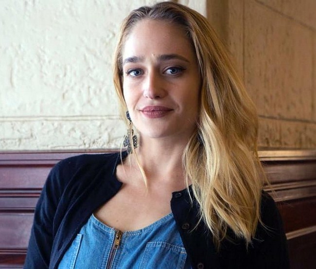 Jemima Kirke sexiest pictures from her hottest photo shoots. (26)