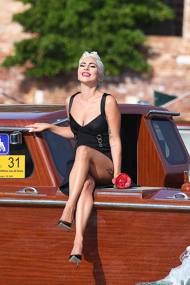 Hot Lady Gaga Makes My Little Monster Move (42 Photos) 80