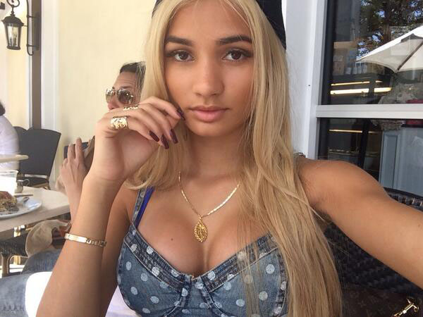 Pia Mia sexiest pictures from her hottest photo shoots. (36)