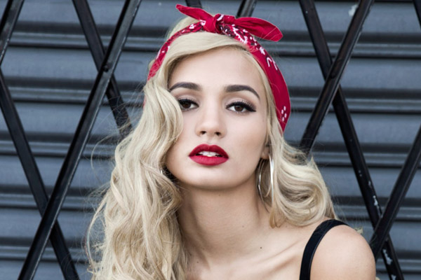 Pia Mia sexiest pictures from her hottest photo shoots. (8)
