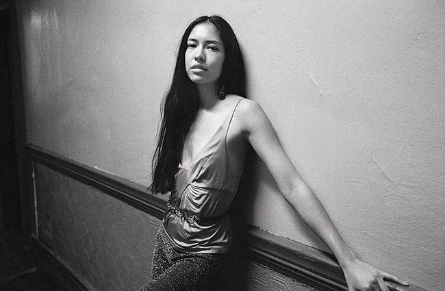 Sonoya Mizuno sexiest pictures from her hottest photo shoots. (29)